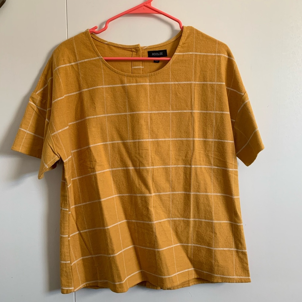 blouse with button down back